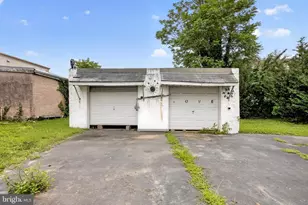 1245 E 11th St, Crum Lynne, PA 19022 - Photo 39