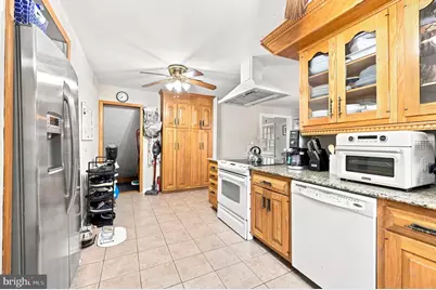 844 Burmont Road, Drexel Hill, PA 19026 - Photo 7