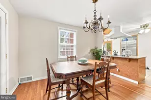 844 Burmont Rd, Drexel Hill, PA 19026 - Photo 3