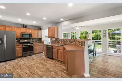 2 Huntington Court, Upper Chichester, PA 19061 - Photo 7