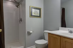 2 Huntington Ct, Upper Chichester, PA 19061 - Photo 23