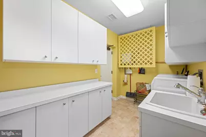 5304 Parkview Drive, Haverford, PA 19041 - Photo 35