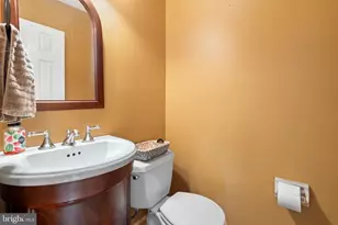 1016 Green Ln, Secane, PA 19018 - Photo 15