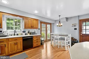 1016 Green Ln, Secane, PA 19018 - Photo 11