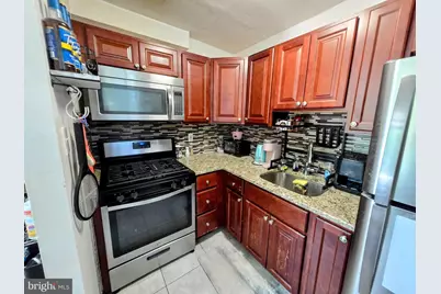 100 E Glenolden Avenue #A-6, Glenolden, PA 19036 - Photo 9