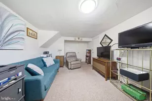 855 Rhoads Dr, Springfield, PA 19064 - Photo 13