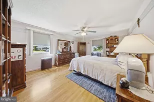 855 Rhoads Dr, Springfield, PA 19064 - Photo 17