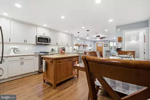 1084 Cedarwood Rd, Glenolden, PA 19036 - Photo 3
