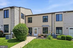 5200 Hilltop Dr, Brookhaven, PA 19015 - Photo 1