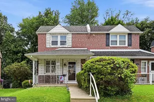 416 Lakeview Dr, Ridley Park, PA 19078 - Photo 1