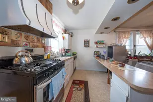 7278 Bradford Rd, Upper Darby, PA 19082 - Photo 11