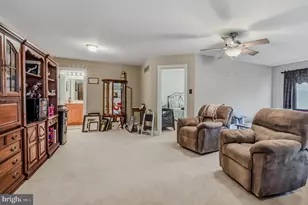 908 Quarter Mile Post, Garnet Valley, PA 19060 - Photo 23