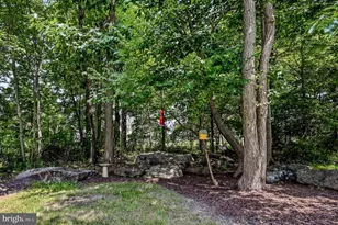 908 Quarter Mile Post, Garnet Valley, PA 19060 - Photo 29