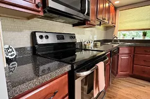 162 Bishops Dr, Chester Heights, PA 19017 - Photo 7