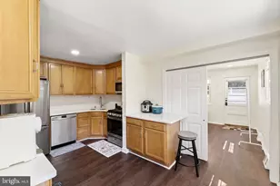 221 Juniper Rd, Havertown, PA 19083 - Photo 9