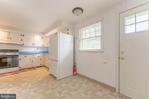 855 Martin Ave, Bryn Mawr, PA 19010 - Photo 17