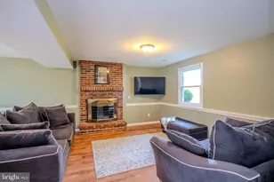 697 Cherry Tree Rd, Upper Chichester, PA 19014 - Photo 27