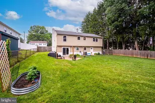 697 Cherry Tree Rd, Upper Chichester, PA 19014 - Photo 39