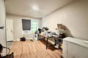 1028 McDowell Ave, Chester, PA 19013 - Photo 3