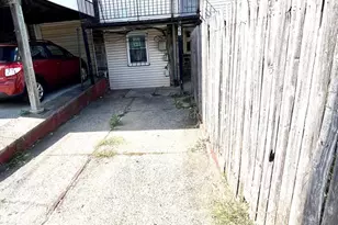 27 Sunshine Rd, Upper Darby, PA 19082 - Photo 13