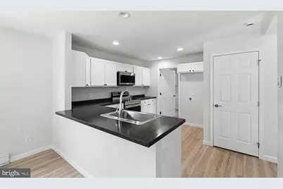 12 Market Lane, Marcus Hook, PA 19061 - Photo 5