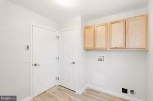 12 Market Ln, Marcus Hook, PA 19061 - Photo 17