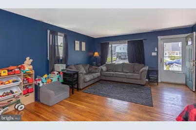 3709 W 13th Street, Trainer, PA 19061 - Photo 7