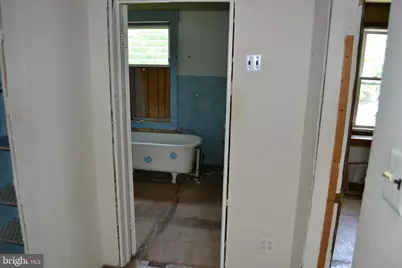 530 Pershing Avenue, Collingdale, PA 19023 - Photo 31