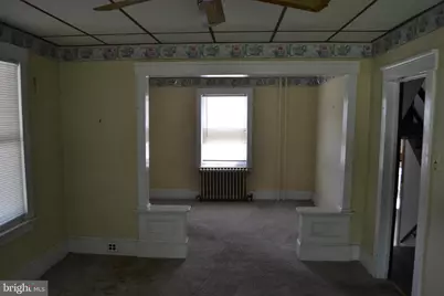 530 Pershing Avenue, Collingdale, PA 19023 - Photo 11