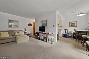 412 N Wayne Ave, Wayne, PA 19087 - Photo 3