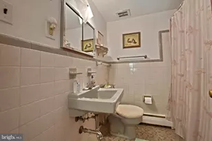 412 N Wayne Ave, Wayne, PA 19087 - Photo 13