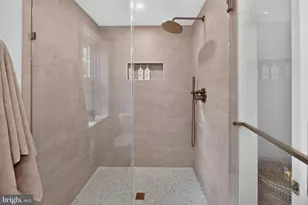 100 E Rose Valley Rd, Wallingford, PA 19086 - Photo 19