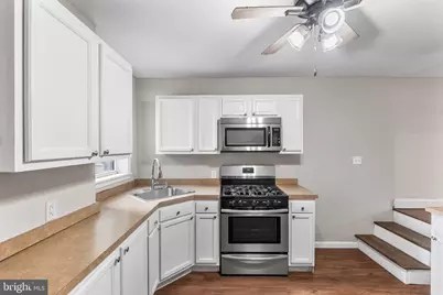 1210 E 11th Street, Crum Lynne, PA 19022 - Photo 5