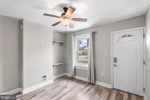 1210 E 11th St, Crum Lynne, PA 19022 - Photo 7