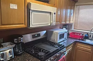 7029 Greenwood Ave, Upper Darby, PA 19082 - Photo 3