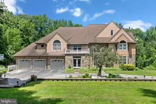 411 Marie Dr, Wallingford, PA 19086 - Photo 1