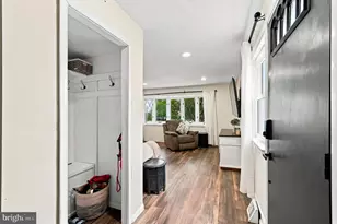1403 Parklane Rd, Swarthmore, PA 19081 - Photo 3