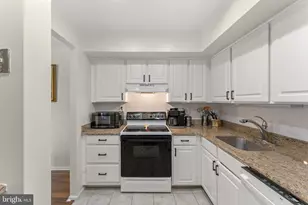 700 Ardmore Ave, Ardmore, PA 19003 - Photo 11