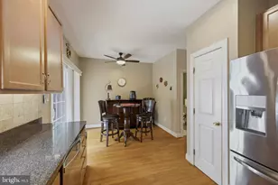 53 Hoag Ln, Aston, PA 19014 - Photo 9