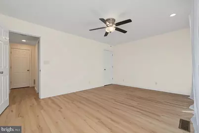 239 E Chelsea Circle, Newtown Square, PA 19073 - Photo 11
