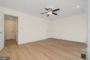 239 E Chelsea Cir, Newtown Square, PA 19073 - Photo 11