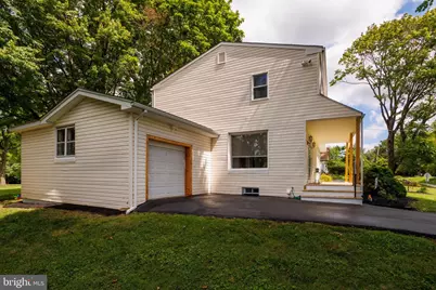 652 Meetinghouse Road, Upper Chichester, PA 19061 - Photo 3