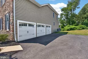 1020 Jeffords Cir, Media, PA 19063 - Photo 59