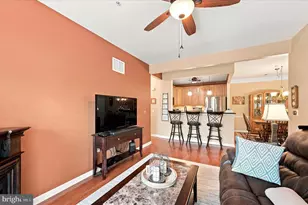 421 Creekside Dr, Brookhaven, PA 19015 - Photo 11