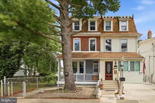 36 E Washington Ave, Clifton Heights, PA 19018 - Photo 1