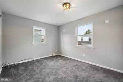 725 Mt Vernon Avenue, Folsom, PA 19033 - Photo 11