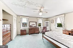 1220 E 12th St, Crum Lynne, PA 19022 - Photo 11