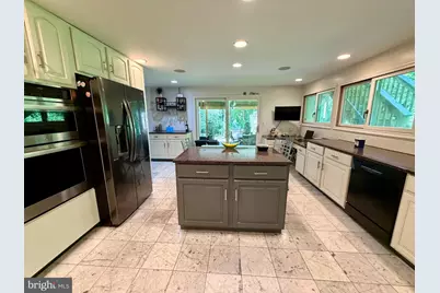 [Address not provided], Villanova, PA 19085 - Photo 19
