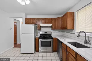 824 Quince Ln, Secane, PA 19018 - Photo 11