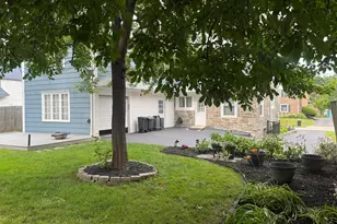 912 Lindale Ave, Drexel Hill, PA 19026 - Photo 9